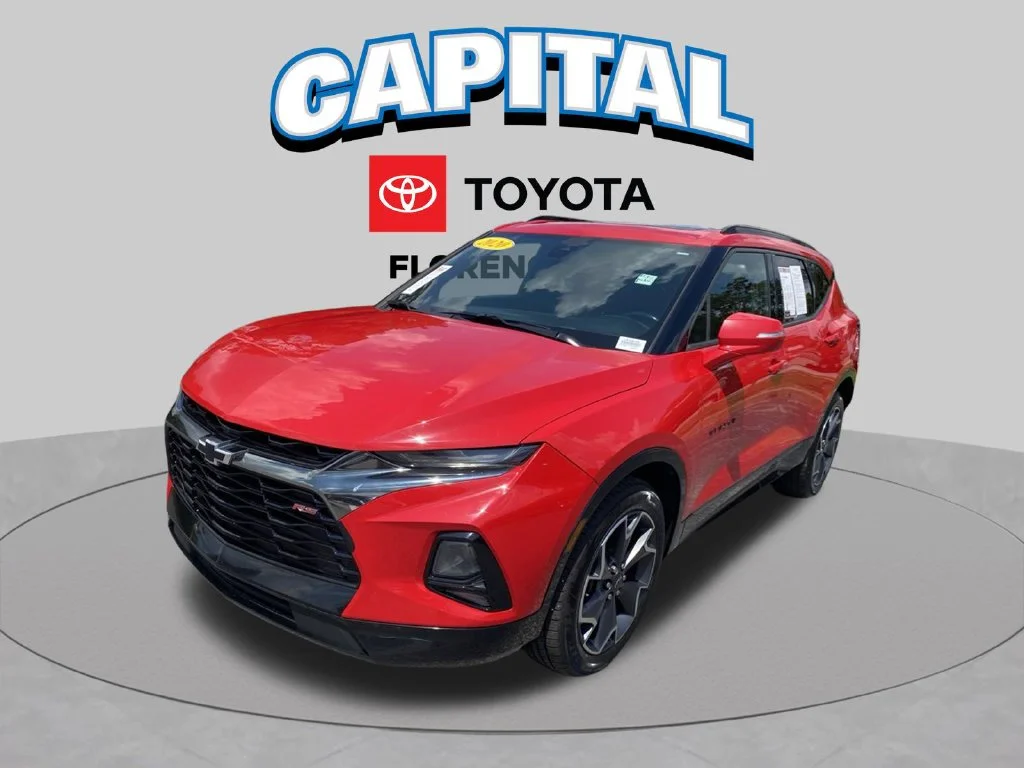 Used 2020 Red Chevrolet RS image 2