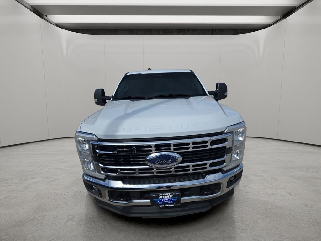 Used 2024 Oxford White Ford XLT image 2
