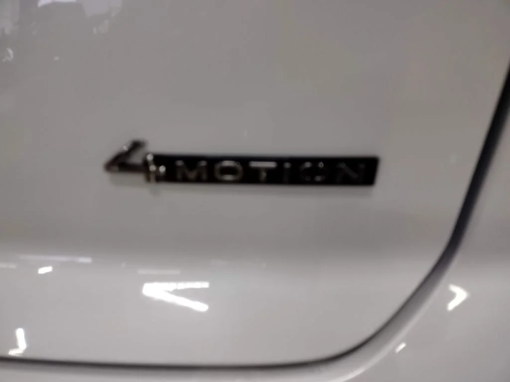 New 2026 White Volkswagen 2.0T SEL Premium R-Line image 16