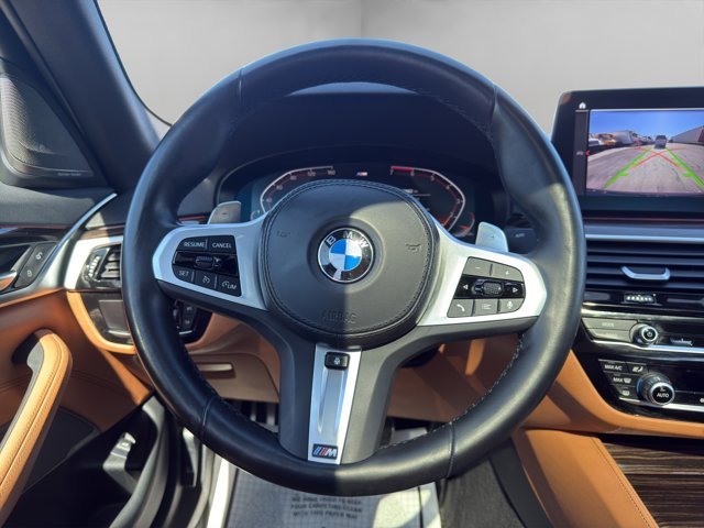 Used 2023 Carbon Black Metallic BMW 530i xDrive image 10
