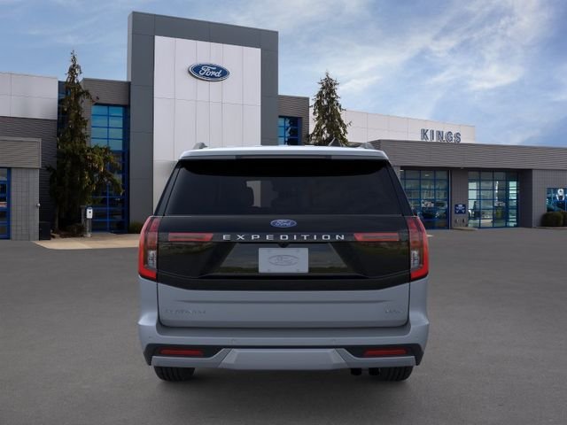 New 2026 Glacier Gray Metallic Tri-Coat Ford MAX Platinum® image 5