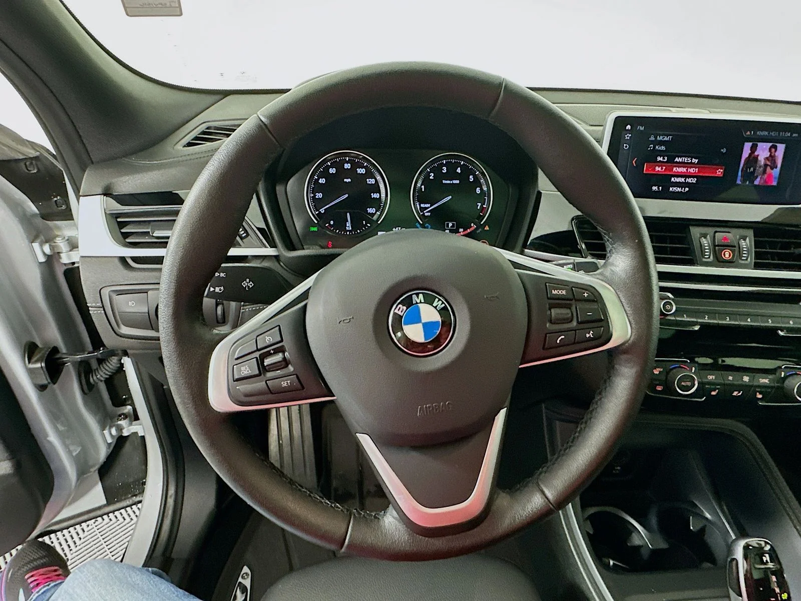 Used 2020 Glacier Silver Metallic BMW sDrive28i image 12