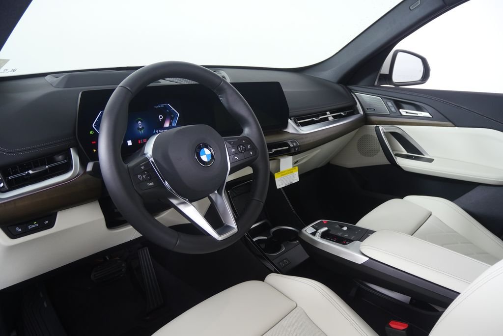 New 2026 Alpine White BMW xDrive28i image 12