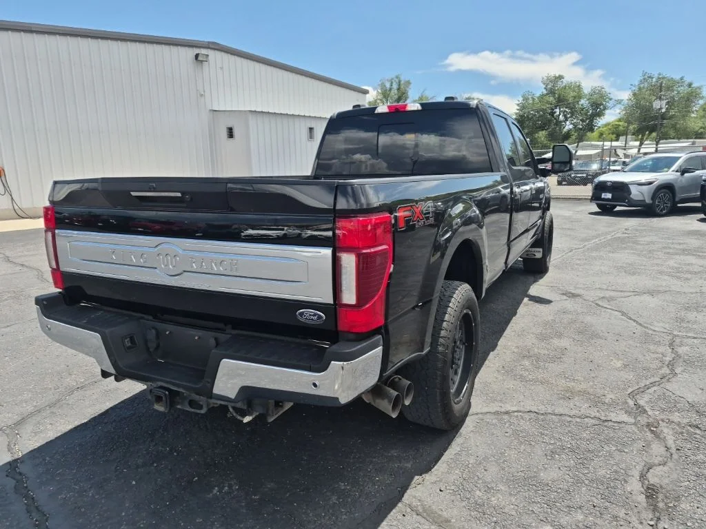 Used 2020 Agate Black Metallic Ford King Ranch image 12