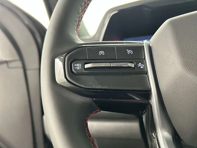 2026 Chevrolet Colorado Z71 - Photo 11