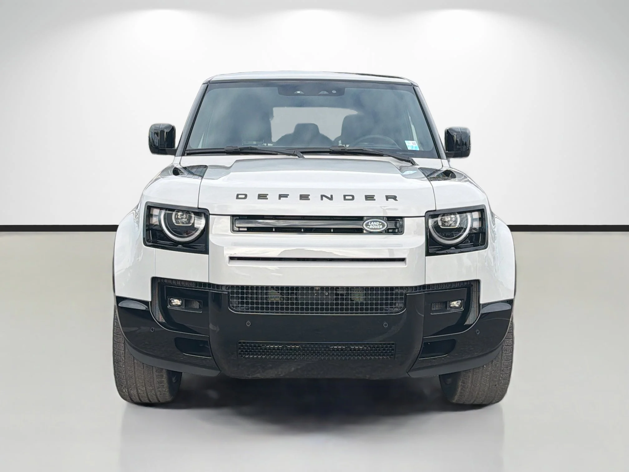 New 2026 Borasco Grey Metallic Land Rover X-Dynamic SE image 8