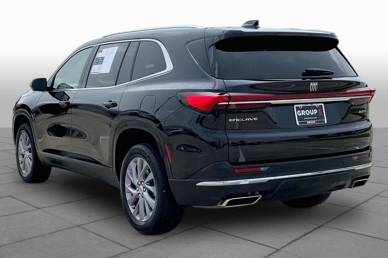Used 2025 Ebony Twilight Metallic Buick Preferred image 12