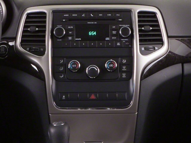 Used 2013 True Blue Pearl Jeep Laredo image 13