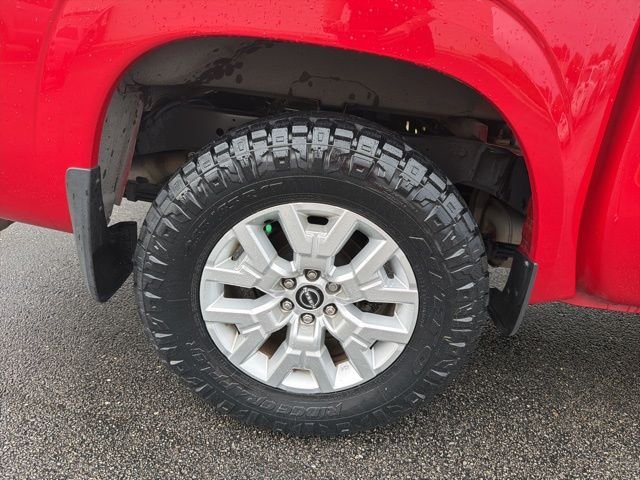 Used 2022 Red Nissan SV image 12