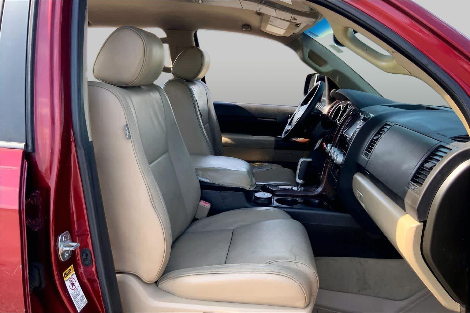 Used 2008 Salsa Red Pearl Toyota LTD image 8