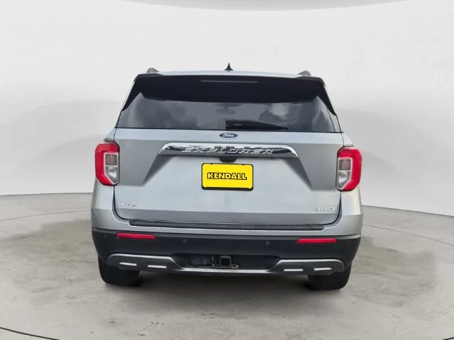 Used 2022 Silver Metallic Ford XLT image 6