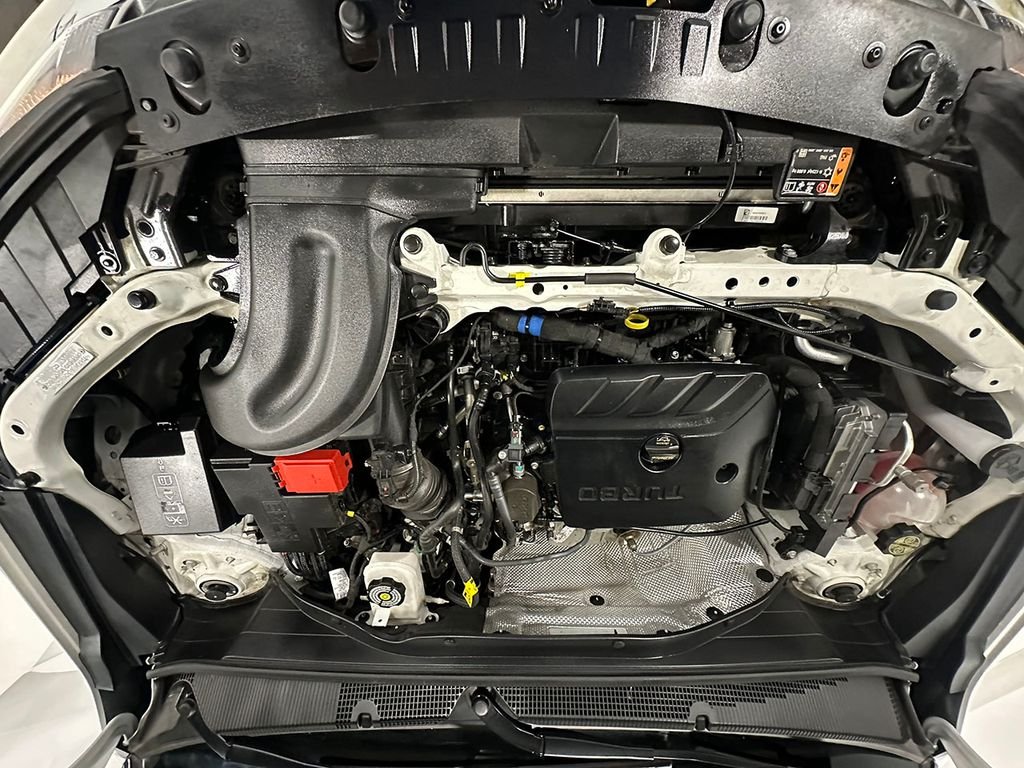 Used 2025 White Chevrolet LS image 35