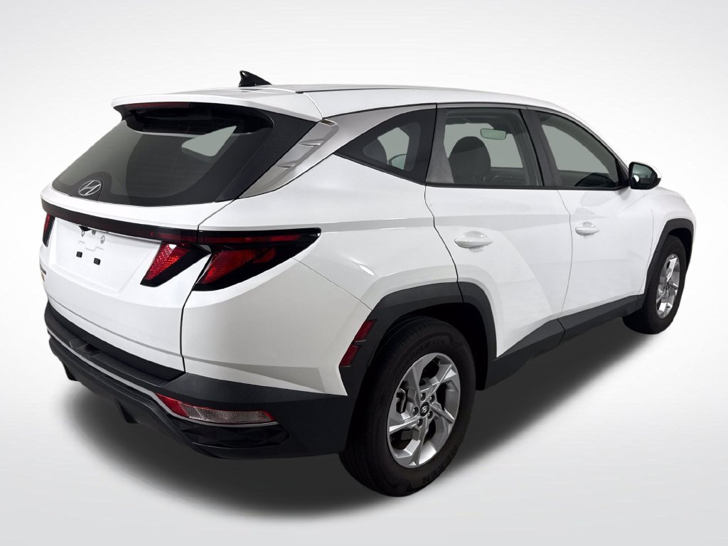 2024 Hyundai Tucson SE - Photo 3