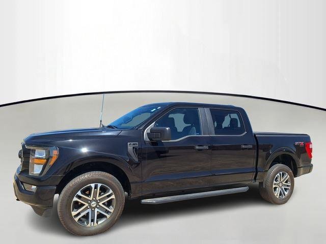 2023 Ford F-150 XL 4x4 SuperCrew 5-1/2 Box's photo