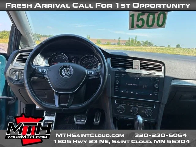 Used 2019 Green Volkswagen TSI S image 11