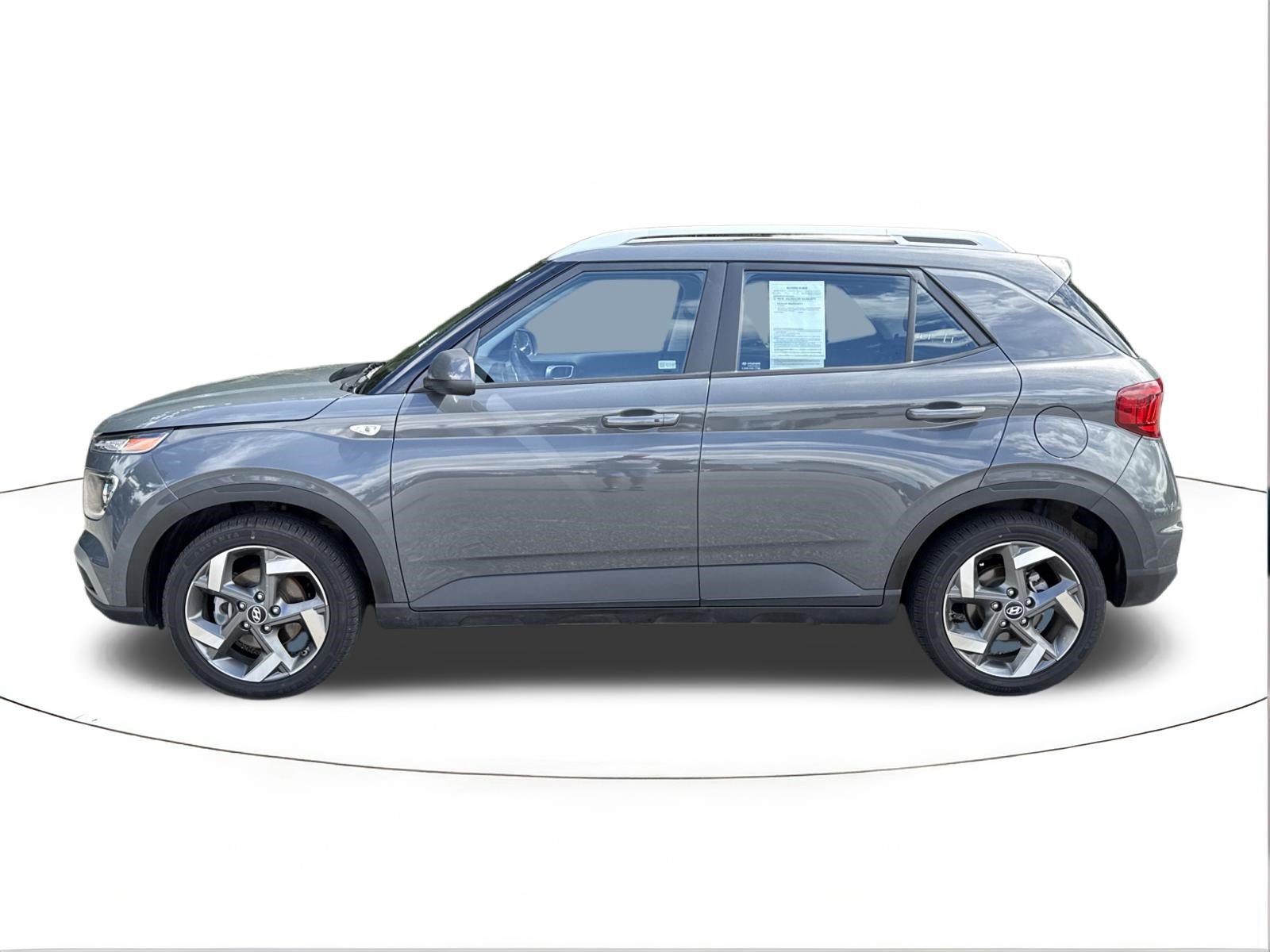 Used 2025 Ecotronic Gray Hyundai SEL image 6