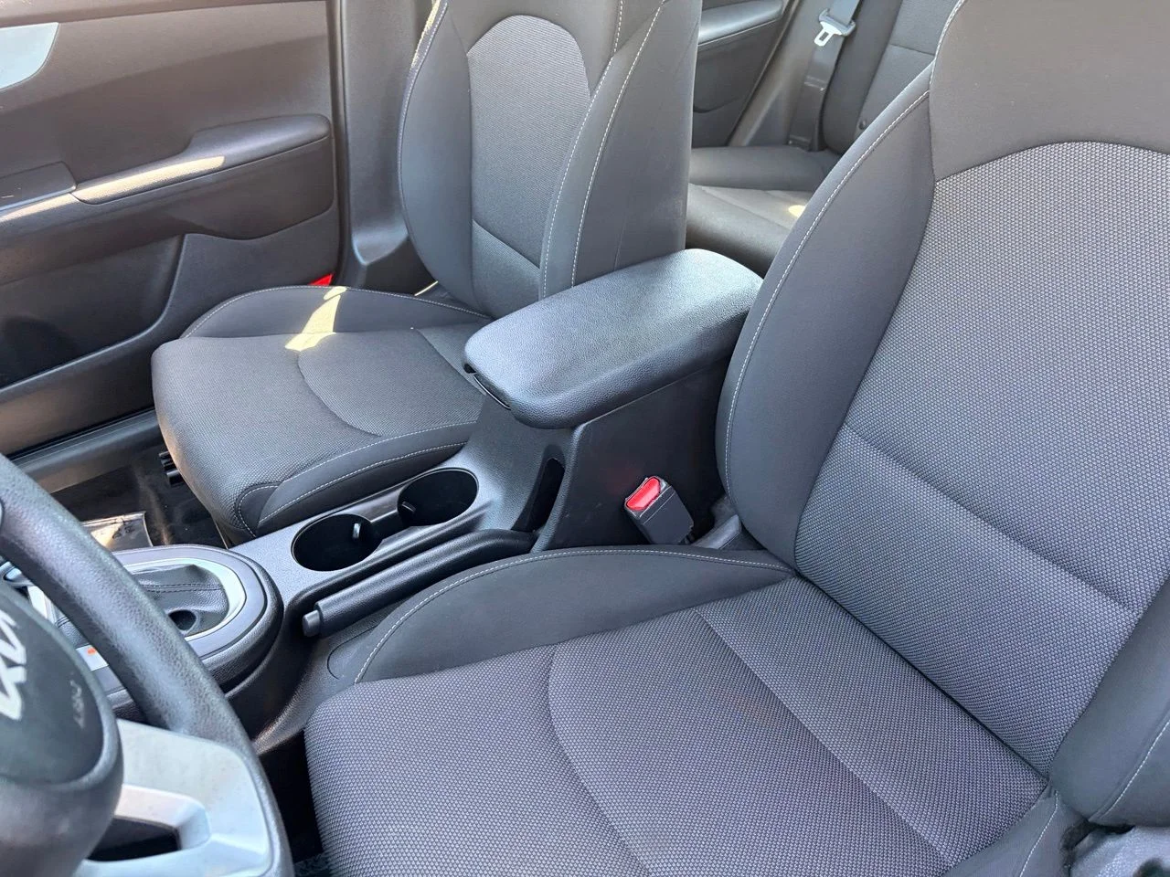 Used 2023 Steel Gray Kia LXS image 18