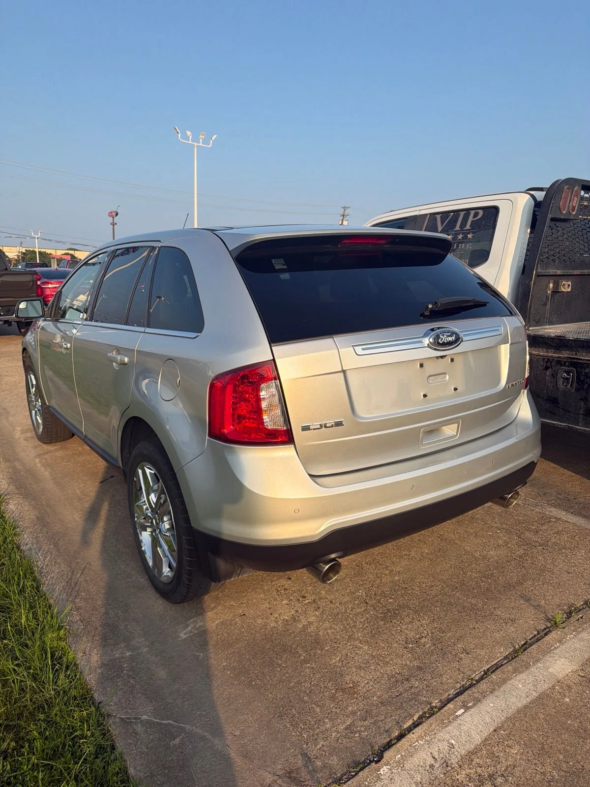 Used 2013 Silver Ford Limited image 3