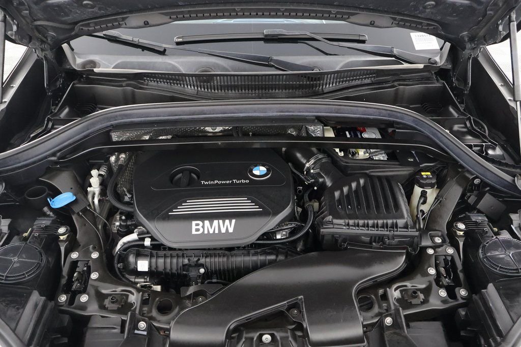 Used 2017 Mineral Gray Metallic BMW xDrive28i image 14