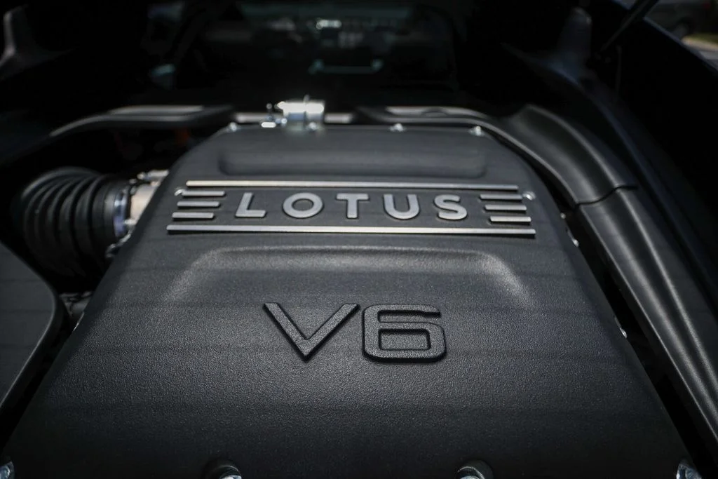Used 2024 Seneca Blue Lotus V6 image 28