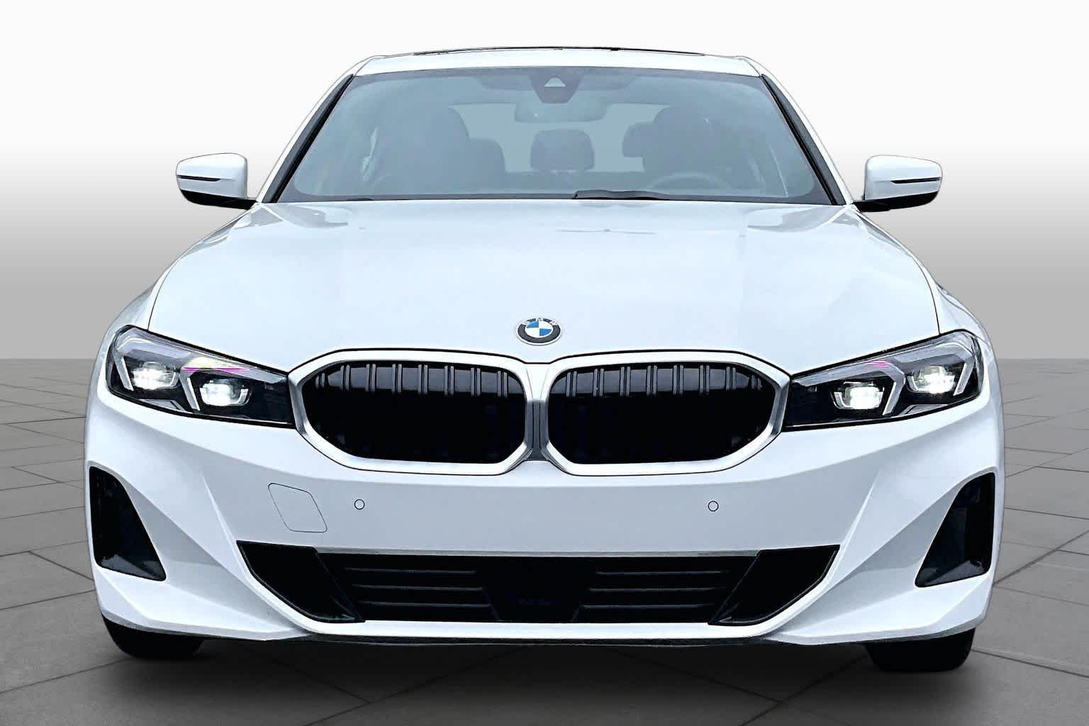 Certified Used 2025 Alpine White BMW 330i image 4