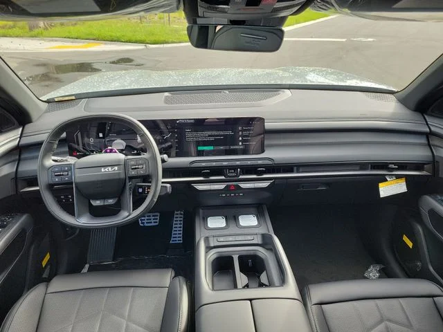 New 2027 Wolf Gray Kia X-LINE SX image 10
