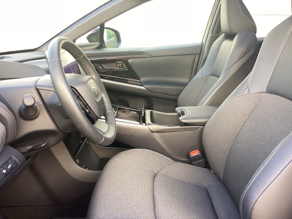 Used 2025 Black Toyota XLE image 4