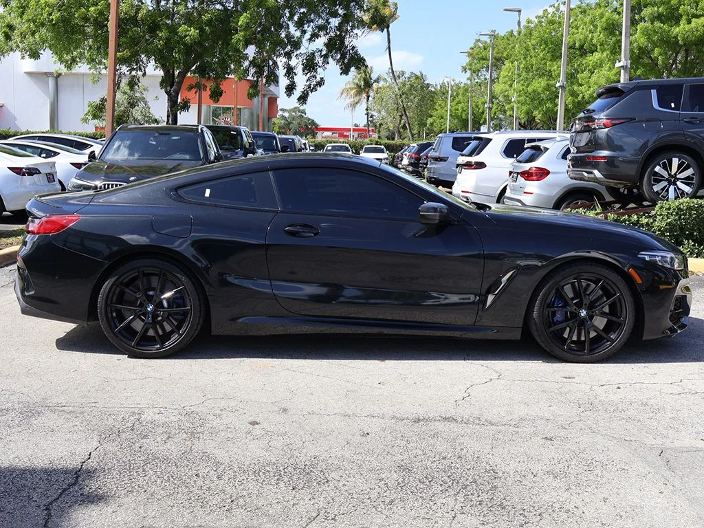 2020 BMW 8 Series M850i - Photo 18