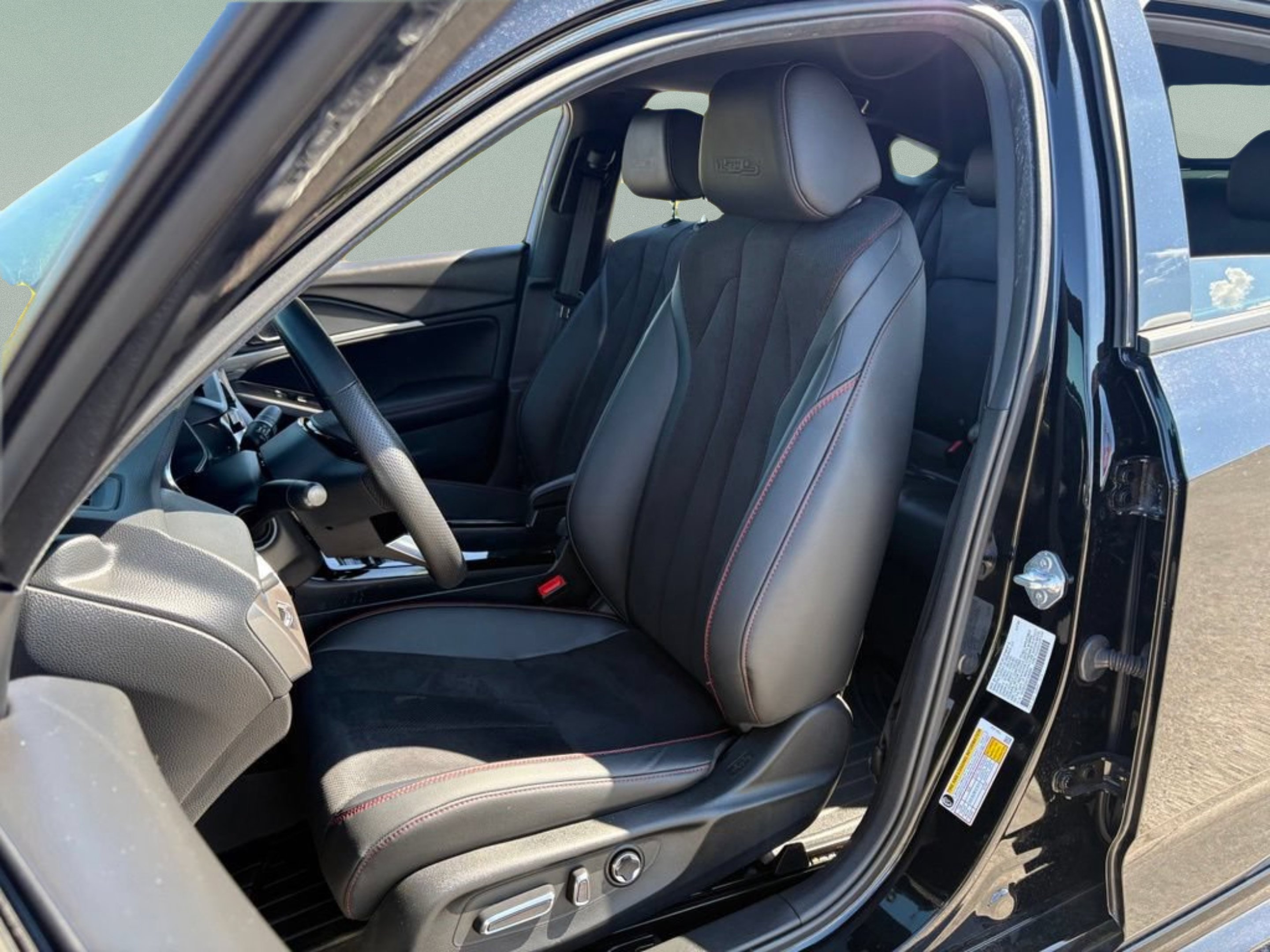 Used 2026 Majestic Black Pearl Acura Type S image 19