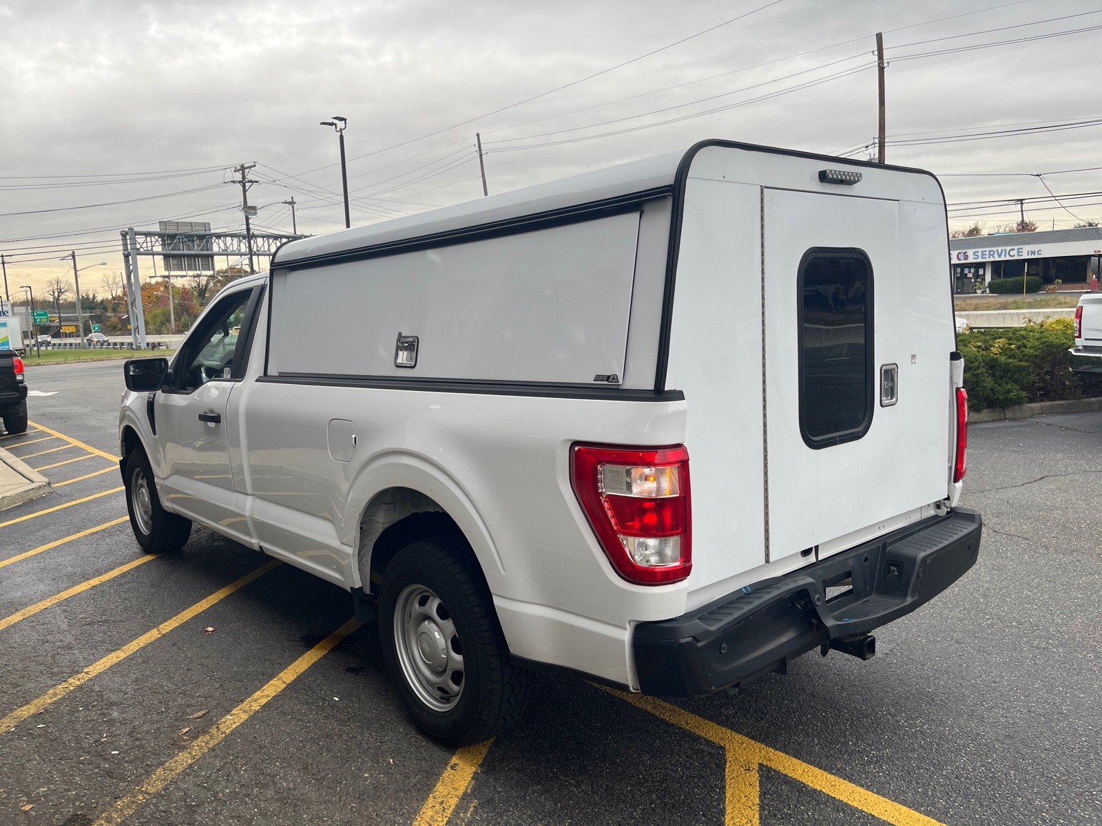 2022 Ford F-150 XL photo 4