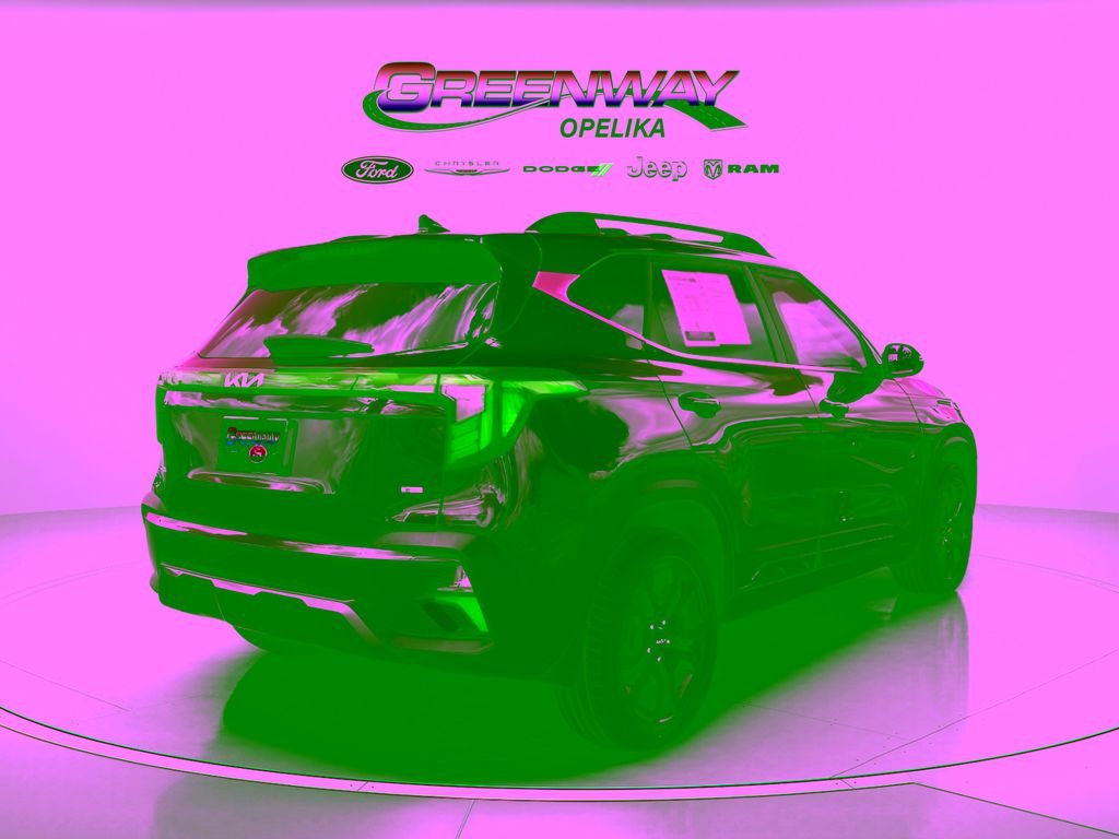 Used 2024 Black Kia X-Line image 12