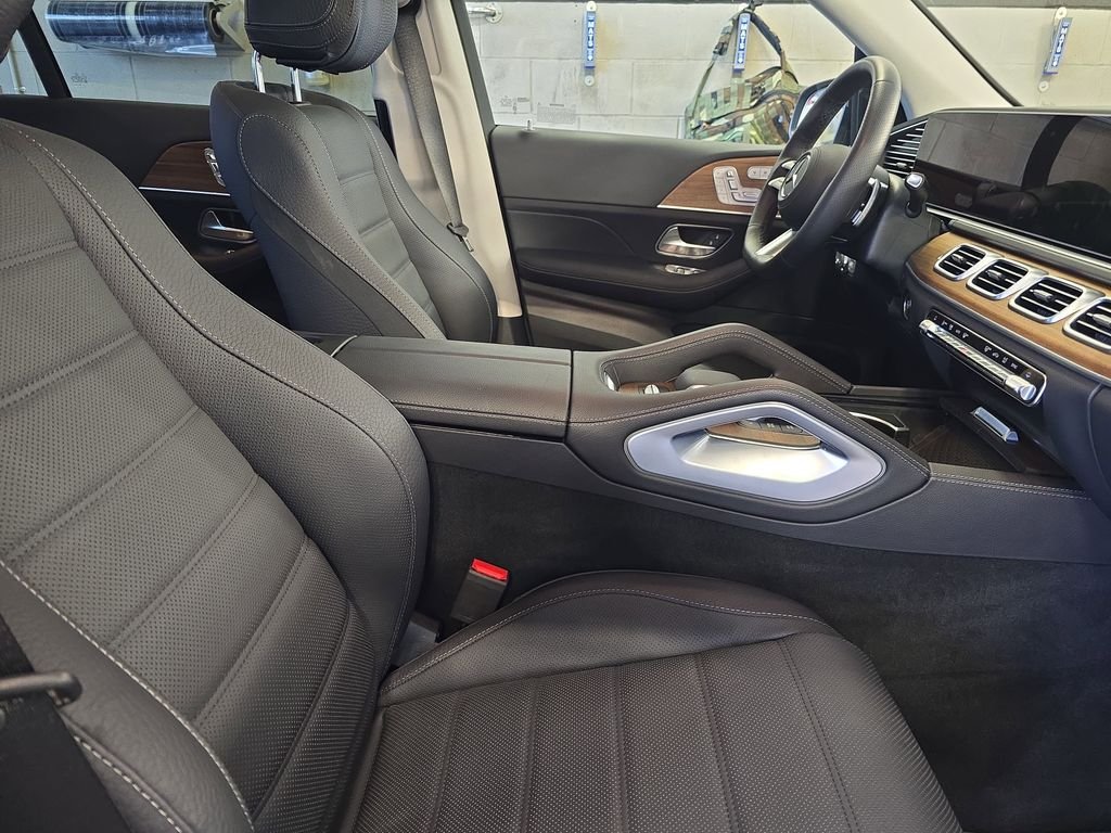 Certified Used 2026 Silver Mercedes-Benz GLS 450 image 11
