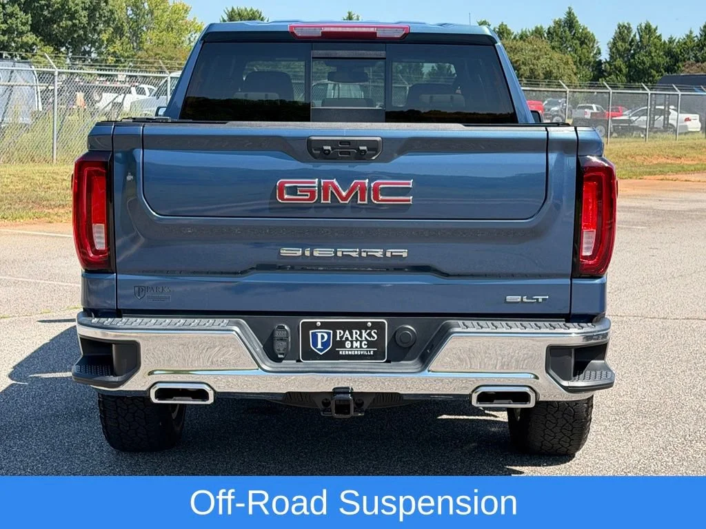 Used 2024 Downpour Metallic GMC SLT image 40