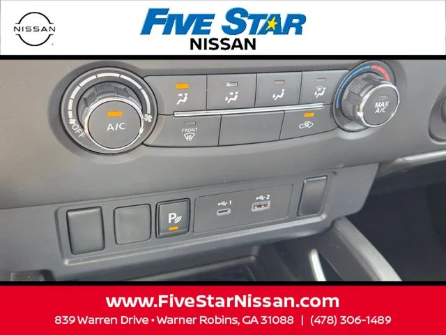 Used 2025 White Nissan SV image 21