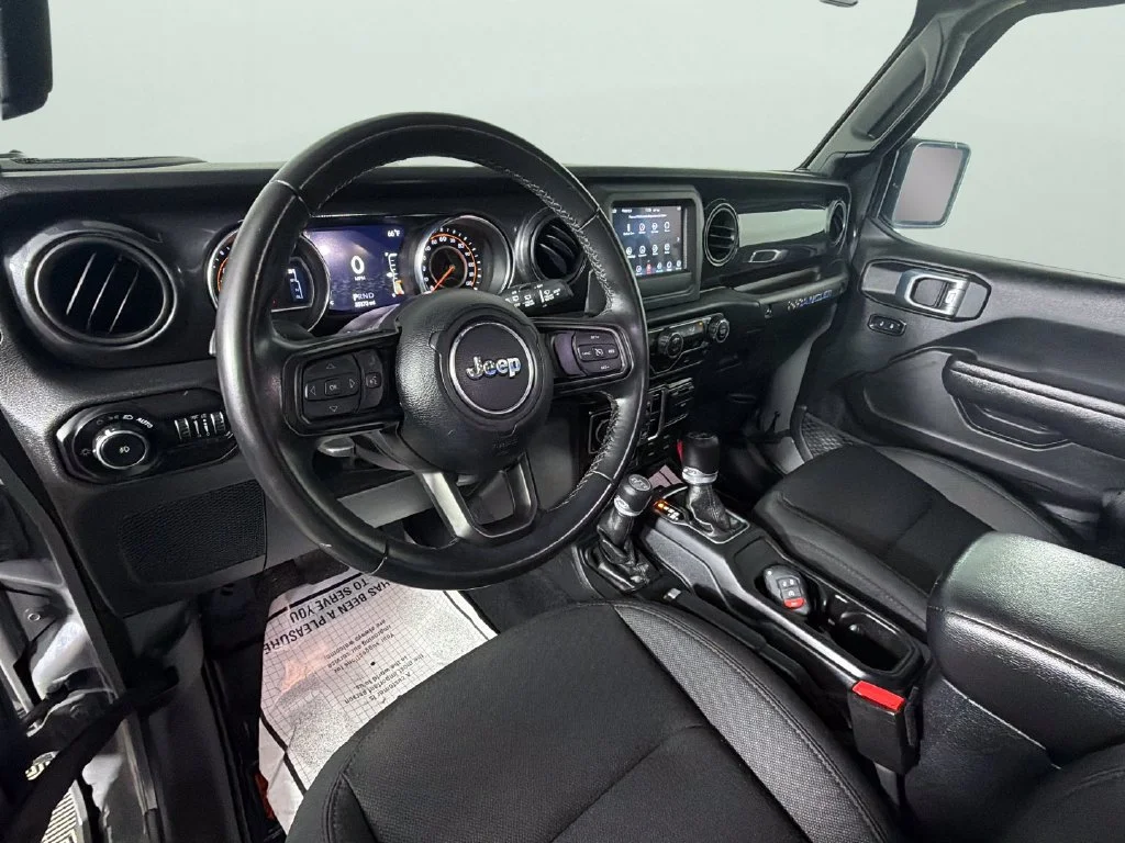 Used 2021 Gray Jeep Sport Altitude 4x4 image 19