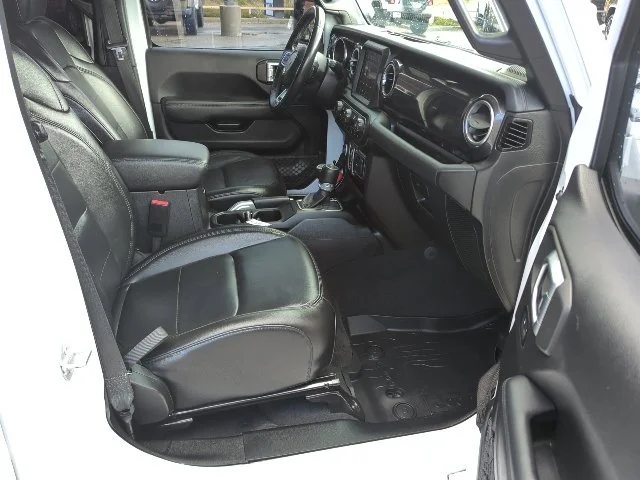 Used 2020 White Jeep Unlimited Sahara Altitude image 19
