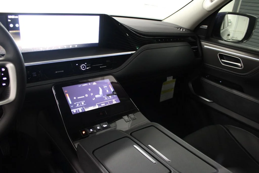2025 INFINITI QX80 Luxe 4WD - Photo 28