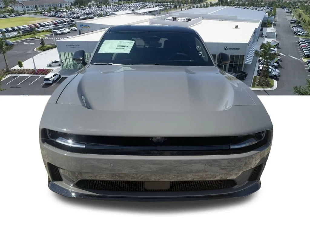 New 2026 Destroyer Gray Exterior Paint Dodge R/T Scat Pack image 9