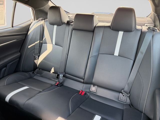 Used 2025 Ice Toyota SE image 13