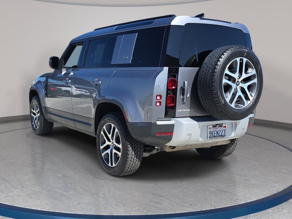 Certified Used 2024 Eiger Grey Metallic Land Rover S image 7