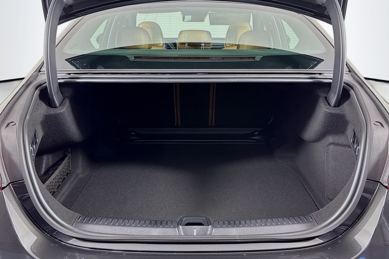 New 2026 Graphite Grey Metallic Mercedes-Benz E 350 4MATIC® Sedan image 22