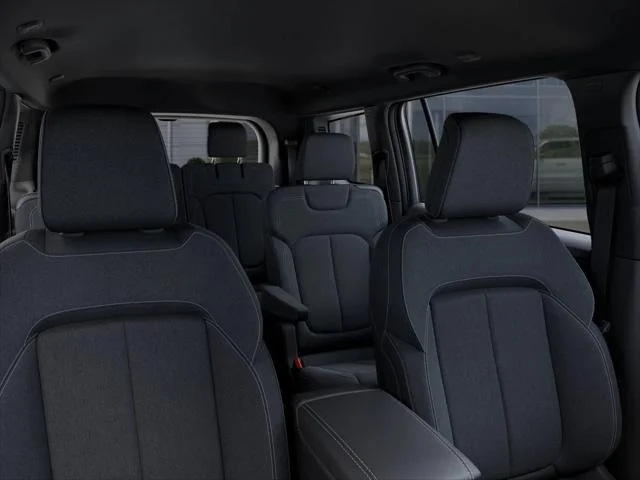 New 2026 Silver Zynith Exterior Paint Jeep Laredo X image 52