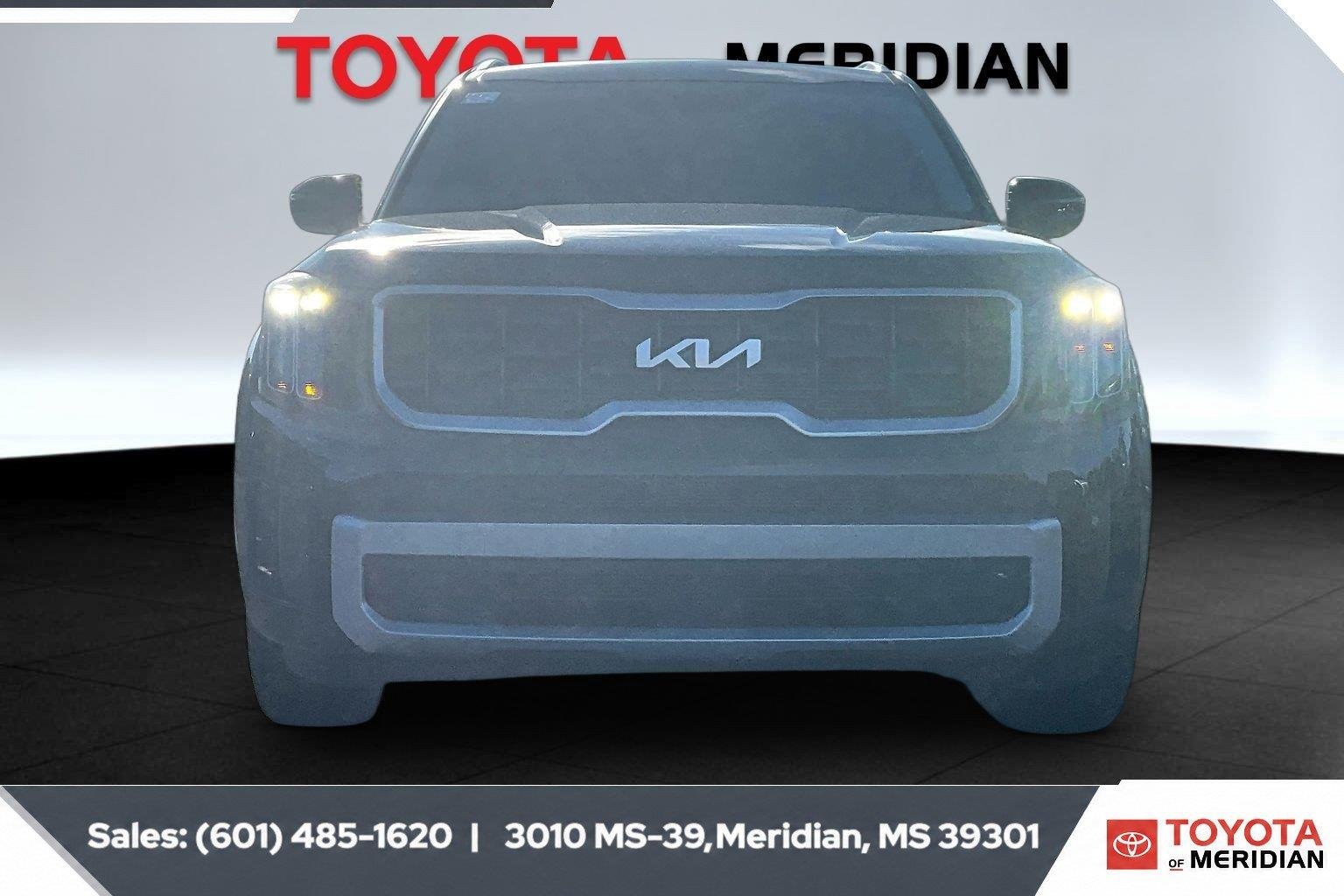 Used 2024 Ebony Black Kia S image 3