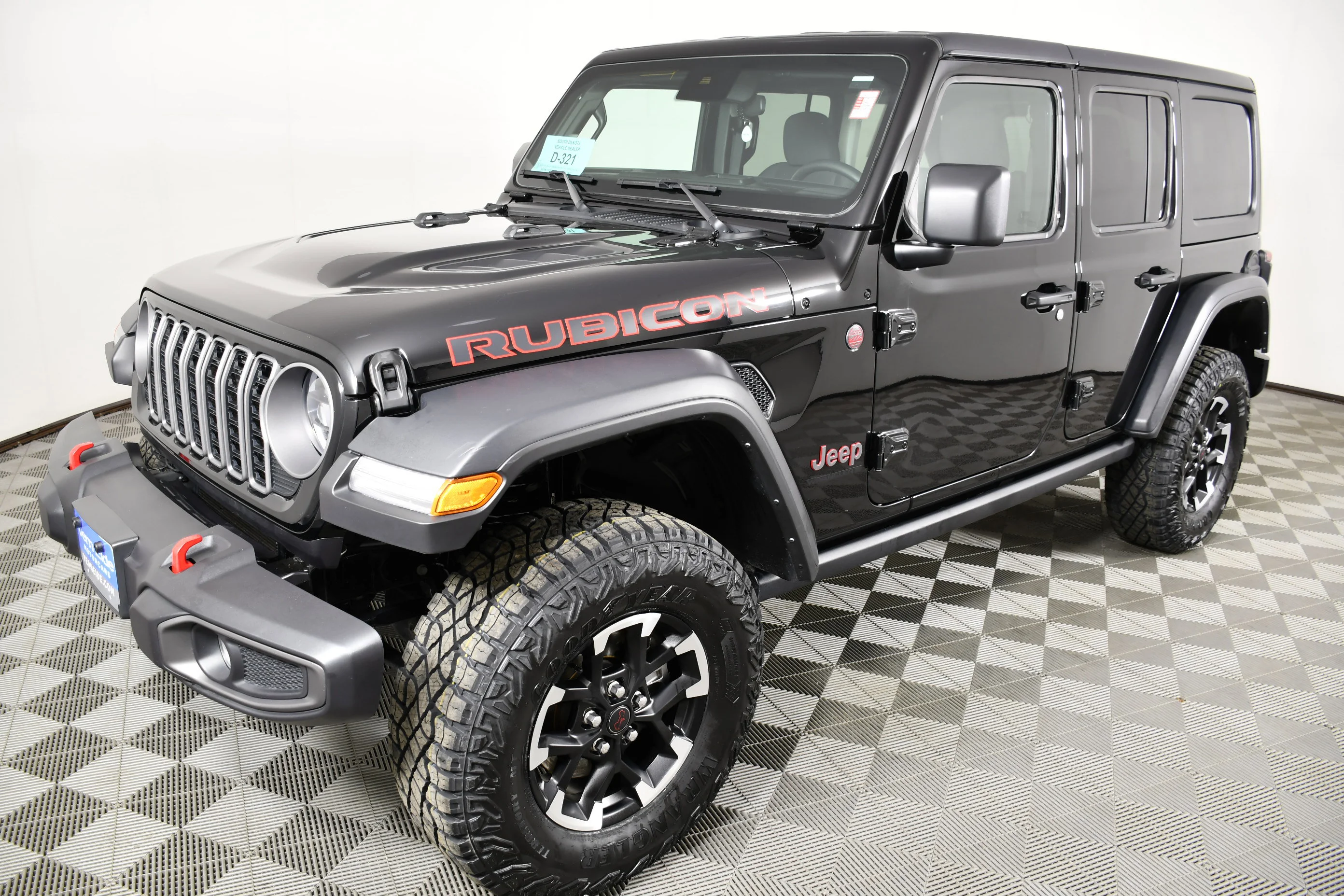 Used 2025 Black Clearcoat Jeep Rubicon image 9