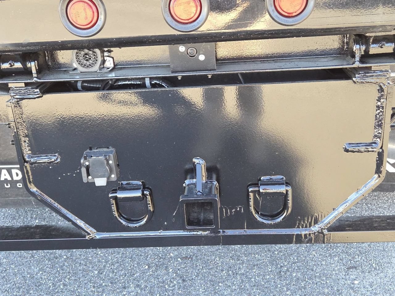 2025 GMC Sierra 3500 Chassis Cab Pro - Photo 22