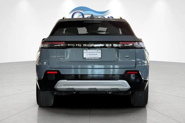 New 2026 Sonic Gray Pearl Honda Touring image 3