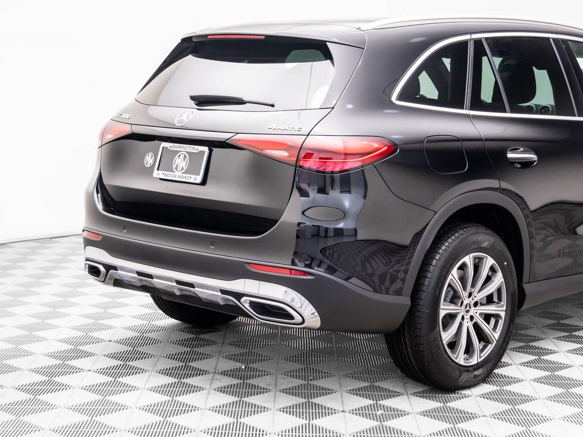 Certified Used 2026 Black Mercedes-Benz GLC 300 image 28