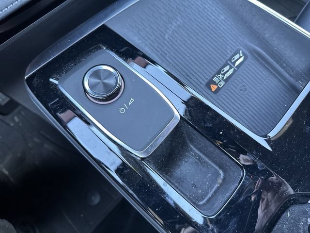 Used 2025 White Frost Tricoat Buick Sport Touring image 23