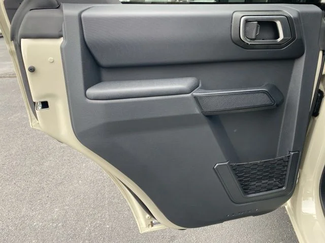 New 2025 Desert Sand Ford Big Bend® image 33