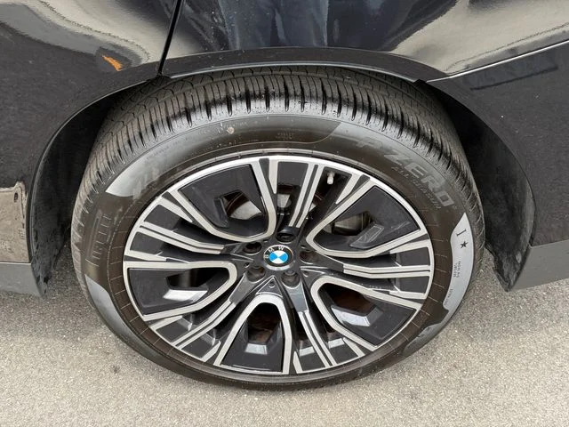 Used 2025 Black Sapphire Metallic BMW 30 xDrive image 10